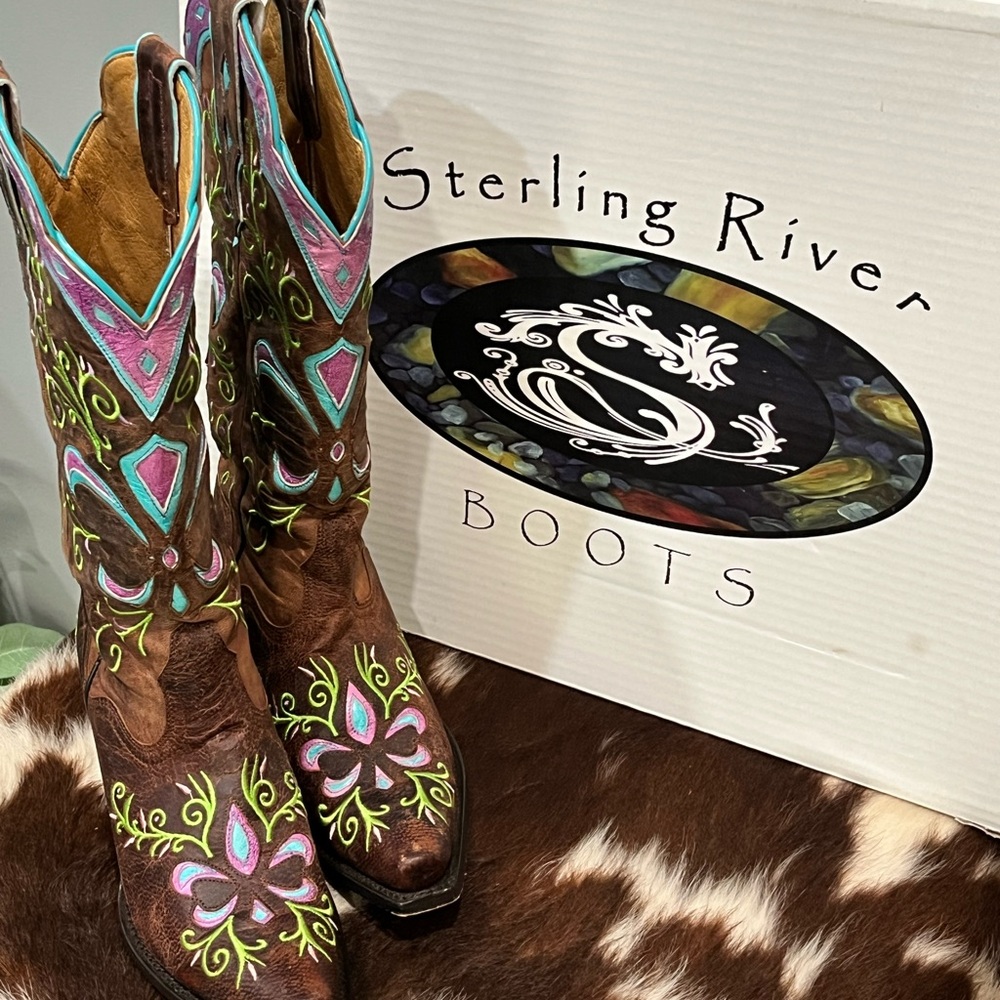 Sterling River Western Women’s Boots 7.5
